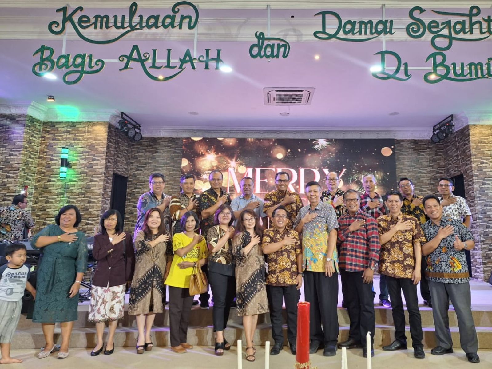 Natal Perwil 8
